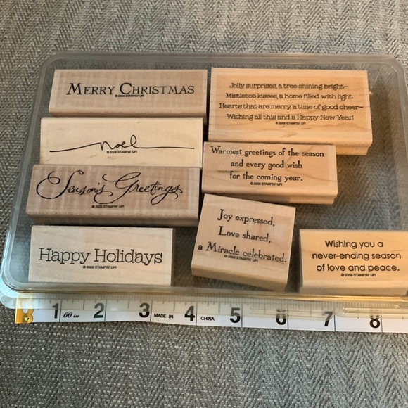 Christmas greetings stamp set - Picture 2 of 9